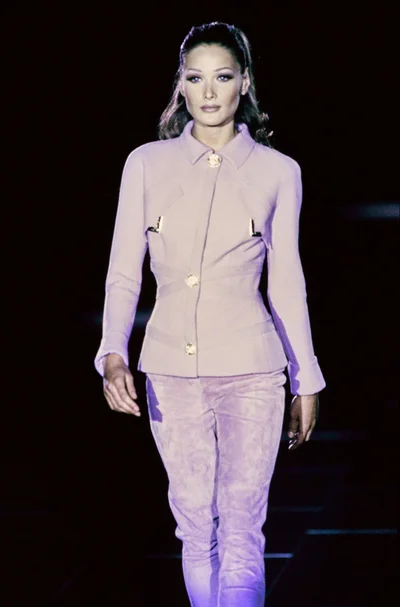 Look 10